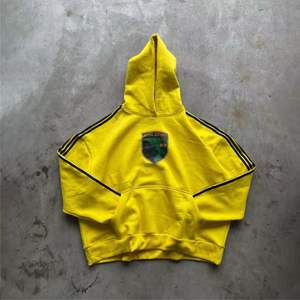 OEM Ensemble de survêtements à capuche de détresse personnalisés 2 pièces pour hommes avec impression de logo sur écran latéral pour l'hiver - Product Image 4