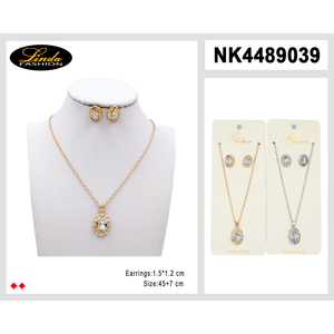 Conjunto de Joyería Nupcial Linda Fashion, Collar y Aretes de Acero Inoxidable Chapado en Oro con Circonita, Estilo Vintage para Bodas - Product Image 1