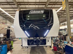 Nuevo 2026 Keystone C-o-l-e-m-a-n L-e-g-a-c-y 2800S-U-N-D-E-C-K - Product Image 5