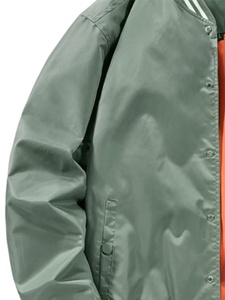 Veste de sport en satin 100% polyester, personnalisable avec le nom de l'équipe et du club, logo, couleur unie, polyester, col rabattu, boutons - Product Image 3