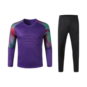 Vente en gros 100% Polyester Gardien de but à manches longues Uniforme de football Sublimation Maillot de football Haut Vêtements de football - Product Image 1