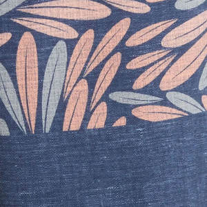 กางเกงว่ายน้ำผู้ชายแบบสั่งทำพิเศษ สีน้ำเงินลายยีนส์ ผ้าแคนวาส แห้งเร็ว กันน้ำ ป้องกันรังสียูวี ลายดอกไม้ - Product Image 5