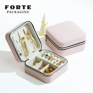 2023 New Products Free Samples Luxury Travel Jewelry Boxes With Logo Pink White Pu Leather Jewelry Organizer Box Organizer