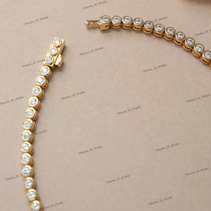 Collar de Plata 925 con Diamante Moissanita de Corte Redondo, Engastado en Bisel, Brillante, Lujoso, Elegante, para Uso Diario, Regalo - Product Image 4