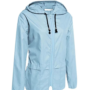 Chaquetas de mujer con logotipo personalizado, cortavientos de manga larga con capucha y cordón ajustable, chaqueta transpirable de verano y otoño - Product Image 1