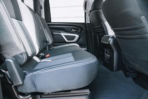 Nissan Titan XD SV 4x4 Cummins Turbodiesel V8 Power 2019 Usado Premium - Product Image 5