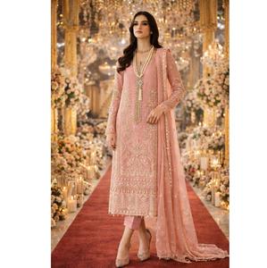 Salwar Kameez en Faux Georgette Lourd avec Dupatta avec Broderie Lourde et Travail de Séquence avec Costume Pakistanais Sans Haut - Product Image 1