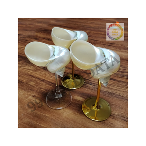 Verre à vin de luxe en coquillage du Vietnam idéal pour les mariages élégants Restaurants haut de gamme et intérieurs d'inspiration côtière - Product Image 6