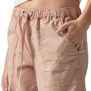 Pantalon cargo pour femme de qualité supérieure, haut de gamme, couleur unie, confortable, en vente - Product Image 5