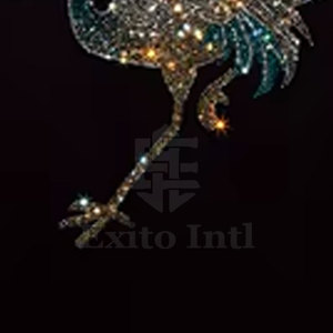 เสื้อยืดประดับเพชรแบบกำหนดเองยอดนิยมสำหรับผู้ชาย ผ้าฝ้าย 100% คุณภาพสูง ระบายอากาศได้ดี พร้อมโลโก้แบบกำหนดเอง - Product Image 2