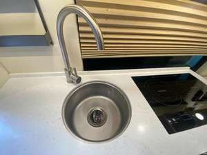 OFERTA: Autocaravana C-o-a-c-h-m-e-n G-a-l-l-e-r-i-a 24FL 2024 Usada, Lista para la Venta - Product Image 3
