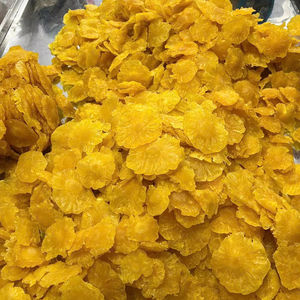 Ananas séché doux du Vietnam pour les amuse-gueules de fête, les assortiments de charcuterie, apportant une touche tropicale sucrée aux repas - Product Image 1