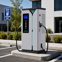 Pengisi Daya EV Cepat DC Bersertifikasi CE 240kW-600kW dengan Dua Port CCS2 200-1000V, Stasiun Komersial untuk Armada Kendaraan Berat