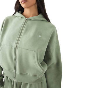 Ensemble deux pièces pour femmes, sweat-shirt à capuche court à fermeture éclair et pantalon de survêtement droit ample en molleton de coton, pour la fabrication de marques privées - Product Image 3