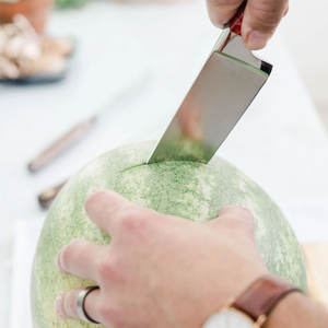 Couteau de cuisine professionnel en acier inoxydable personnalisé, manche en bois, finition hautement polie, compatible lave-vaisselle, style moderne - Product Image 2