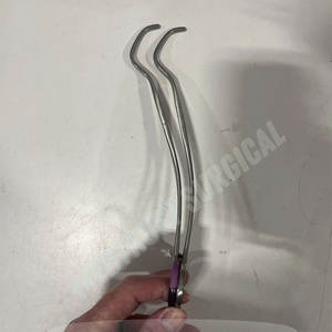 Pinzas Vasculares de Alta Calidad con Mango Antideslizante, Diseño Único, Colores Personalizados - Product Image 4