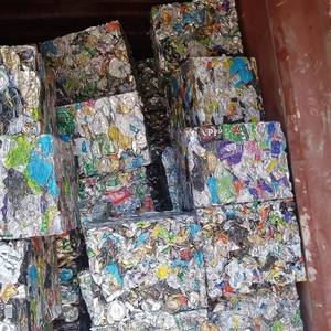 Latas de aluminio para alimentos y bebidas usadas (UBC) para reciclaje industrial - Product Image 1