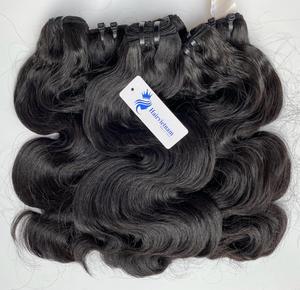 2024 tendencia caliente de alta calidad virgen chino Remy cabello tejido extensiones de cabello máquina doble trama cuerpo ondulado cutícula alineada - Product Image 2