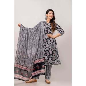 Conjunto de Kurta de Algodón Puro con Estampado Floral Negro, Pantalones de Chifón y Dupatta de Mulmul - Product Image 3