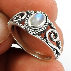 Anillo con forma ovalada de Plata de Ley 925 con piedra lunar arcoíris natural para mujeres y niñas, joyería hecha a mano, precio al por mayor, proveedor a granel - Product Image 3