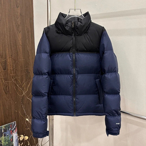 Veste matelassée ample personnalisée de haute qualité pour hommes, manteau respirant d'hiver avec logo en toile et tissu à l'avant - Product Image 2