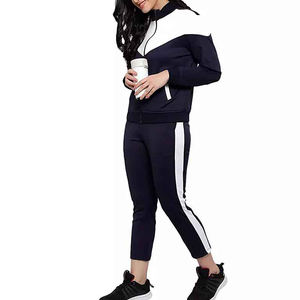 Ensemble de survêtement à patchwork écologique automne-hiver pour femme, 2 pièces pour le sport - Product Image 4