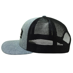 Casquette Trucker 6 Panneaux Personnalisée avec Logo OEM, Patch Textile, Structurée, Gris et Noir, Maille, Boucle Simple en Plastique, Vente en Gros - Product Image 3