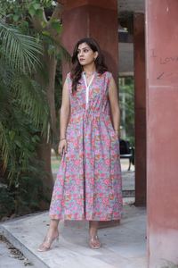 Robe longue indienne faite à la main en coton imprimé fleuri élégant été femme mode élégant personnalisé mariée cadeau de mariage en vente - Product Image 2