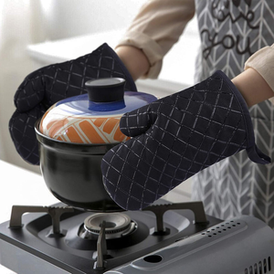 Guantes de Cocina Resistentes al Calor, Antideslizantes, para Hornear, Barbacoa y Asar, Guantes de Cocina para Chef de KARIMANS INDUSTRY - Product Image 5