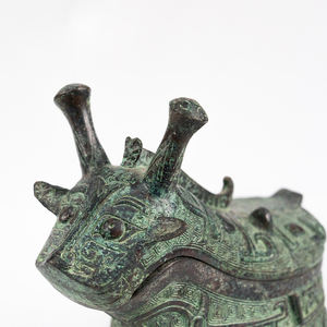 Recipiente de Vino de Bronce Hecho a Mano con Forma de Bestia, Estilo Antiguo, Recipiente Ritual con Forma de Animal, Decoración Histórica, Adorno de Lujo para el Hogar u Oficina - Product Image 5