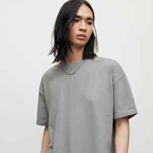 Ensemble t-shirt et short basique pour femmes t-shirt à manches courtes en coton personnalisé et pantalon uni assorti tissu doux tenue décontractée OEM - Product Image 6