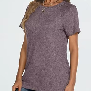 2025 à la mode femmes léger tricot été hauts personnalisé à manches courtes col rond t-shirts solide décontracté longs vêtements-commande minimum - Product Image 1