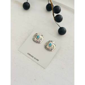 Pendientes Thunderbird de Jerold Joe Kingman, Coleccionable Cultural, Turquesa y Plata de Ley - Product Image 3