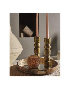 Bougeoir en laiton design idéal pour cadeaux de pendaison de crémaillère intérieurs vintage et espaces de décoration festive - Product Image 2