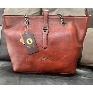 Fourniture directe d'usine dames sac à main incroyable Antique en cuir véritable sac à main avec fermeture à glissière Logo imprimé pour une utilisation personnalisée - Product Image 3