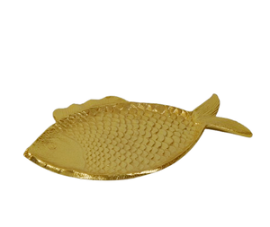 Plato de pescado chapado en oro de fundición de aluminio en relieve elegante clásico indio hecho a mano Premium Royal bandeja de servicio bandeja India al por mayor - Product Image 1