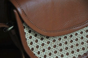 กระเป๋าสะพายข้างทำจากหวายและหนังสำหรับผู้หญิงกระเป๋าสะพายไหล่แบบฮิปปี้สไตล์โบฮีเมียนฤดูร้อน - Product Image 2