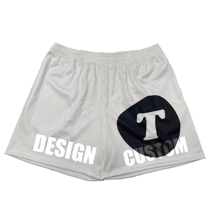 Short de basket-ball en maille personnalisé pour hommes, short de style décontracté imprimé par sublimation pour la course sportive de 5 pouces, conçu pour l'exercice sportif - Product Image 3