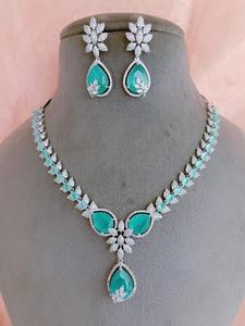 Collier fantaisie en diamant CZ Zircon avec boucles d'oreilles ensemble de bijoux aspect diamant américain pour cadeau de mariage fête élégante pour les femmes - Product Image 3