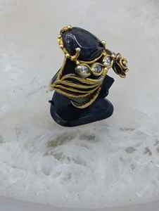 แหวนเงิน 925 ดีไซน์ดอกไม้ทำมือประดับอเมทิสต์ – เครื่องประดับหรูหราเคลือบทองและสีดำ - Product Image 5