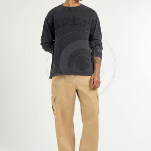 T-shirts brodés déchirés pour hommes, de qualité supérieure, à la mode, avec logo et style personnalisés - Product Image 3