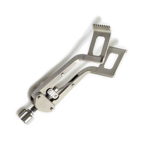 Retractor Madani con Hojas Rompevientos, Instrumento Quirúrgico de Acero Inoxidable de Alta Calidad, Uso Manual en Hospitales para la Extracción de Coágulos - Product Image 1