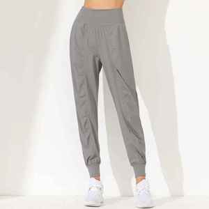 Pantalones de jogging plisados de secado rápido para mujer, pantalones capri deportivos ajustados para Fitness, bolsillos Capri para Yoga, pantalones deportivos para correr, ropa teñida - Product Image 3