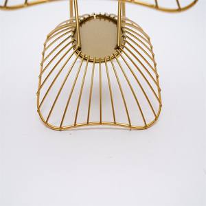 Cuenco de frutas de Metal dorado al por mayor más vendido, artículo caliente personalizado, plato pulido, bandeja de 3 niveles, cuenco para servir directamente desde la India - Product Image 2