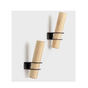 Torus Twist: crochets muraux en bois modernes avec crochets muraux design sablier crochets robustes en bois pour chambre salon - Product Image 3