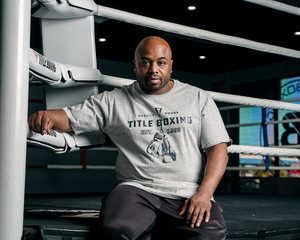 Bajo MOQ 100% Algodón Camiseta de verano Fabricación al por mayor y camisetas personalizadas para hombres Proveedor Camisetas para hombres - Product Image 3