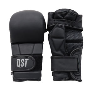 Gants de boxe MMA en cuir PU de haute qualité, respirants, demi-doigts, service de personnalisation du logo et du design - Product Image 1