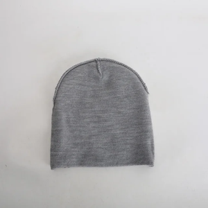 Venta al por mayor de doble capa de lana holgada de punto Camo Beanie Hat con diamantes de imitación de invierno suave cálido para Otoño Invierno - Product Image 2