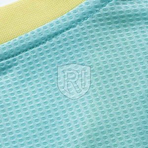 Uniforme de football léger et respirant à manches courtes, design personnalisable de haute qualité, fabriqué au Pakistan, vêtements de sport - Product Image 3