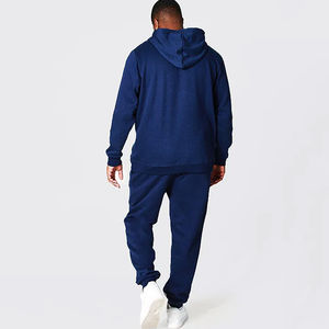 Precio al por mayor Hombres de alta calidad Nuevo diseño de tela por encargo Chándales Hombres lisos Nueva ropa de verano Chándales con logotipo personalizado - Product Image 2